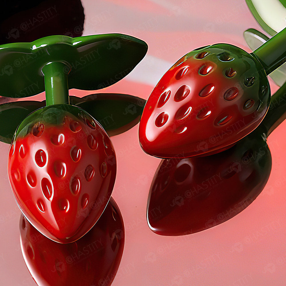 LOCKINK Strawberry Butt Plug With Gemstone
