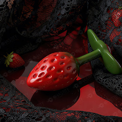 LOCKINK Strawberry Butt Plug With Gemstone